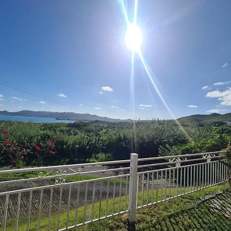 Villa Avec Vue T2 A T5 Duo De La Baie Le Robert Exterior foto